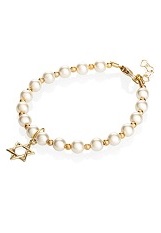 mind-boggling little pearl baby bracelet